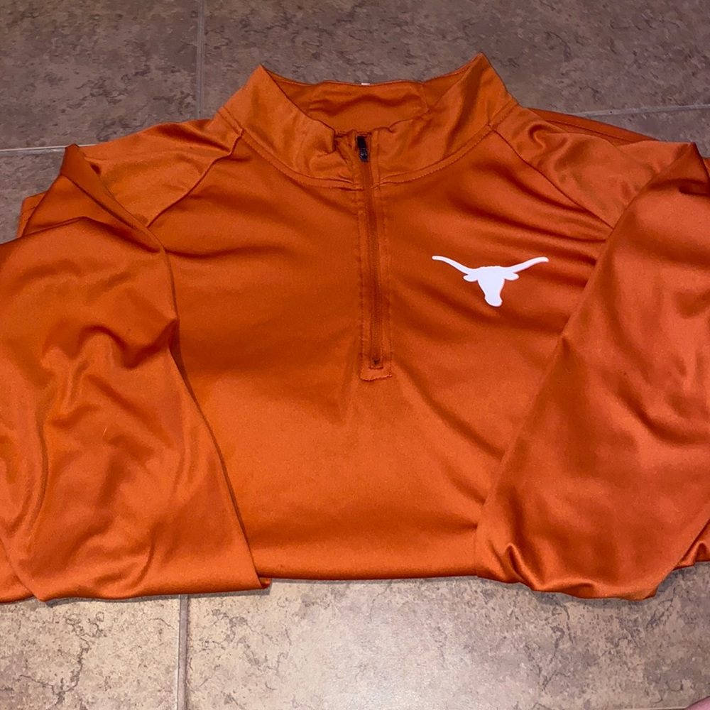 Texas Longhorn long sleeve pullover